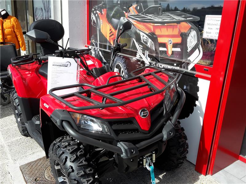 cfmoto-cf500atr-2l-cforce-520l-t3b-traktor